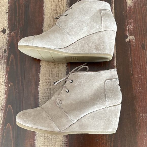 TOMS Kala Women’s Wedge Ankle boots. - Picture 8 of 8